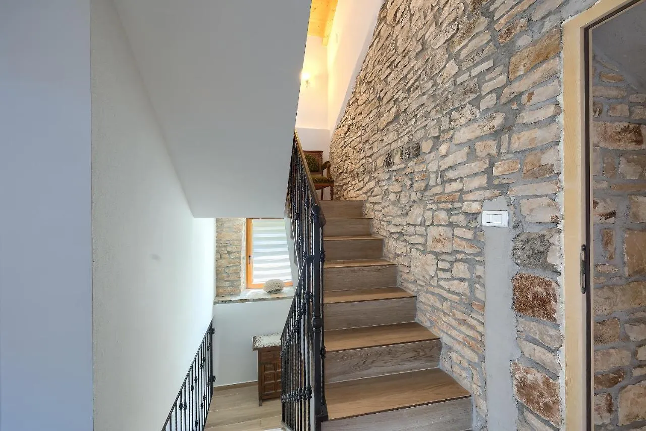 Villa Roza Butkovici  Butkovici (Istria)